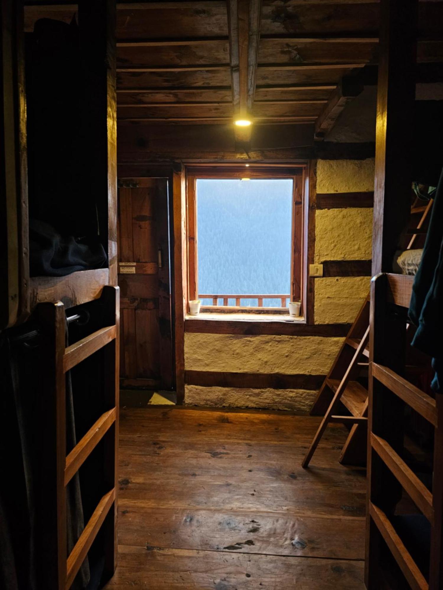 Parvatis Lap Luxury Hostel & Camps Kasol Εξωτερικό φωτογραφία